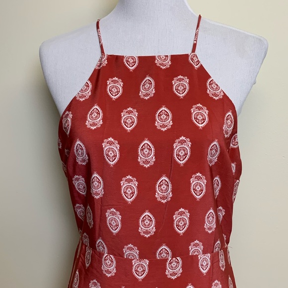 LuLu’s Halter Style Dress Size L - Picture 2 of 10